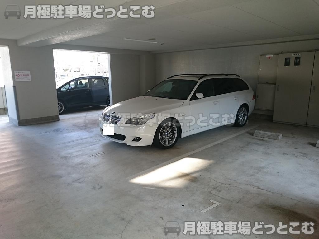 名古屋市中区富士見町17-17の月極駐車場2