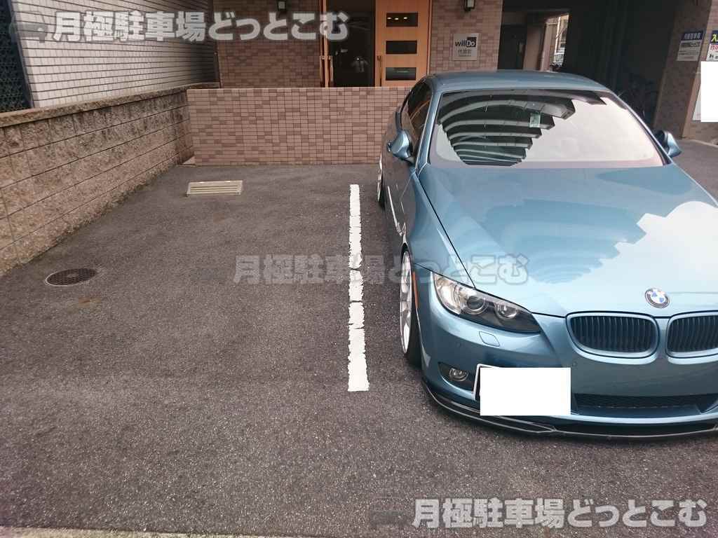 名古屋市東区代官町40-6の月極駐車場2