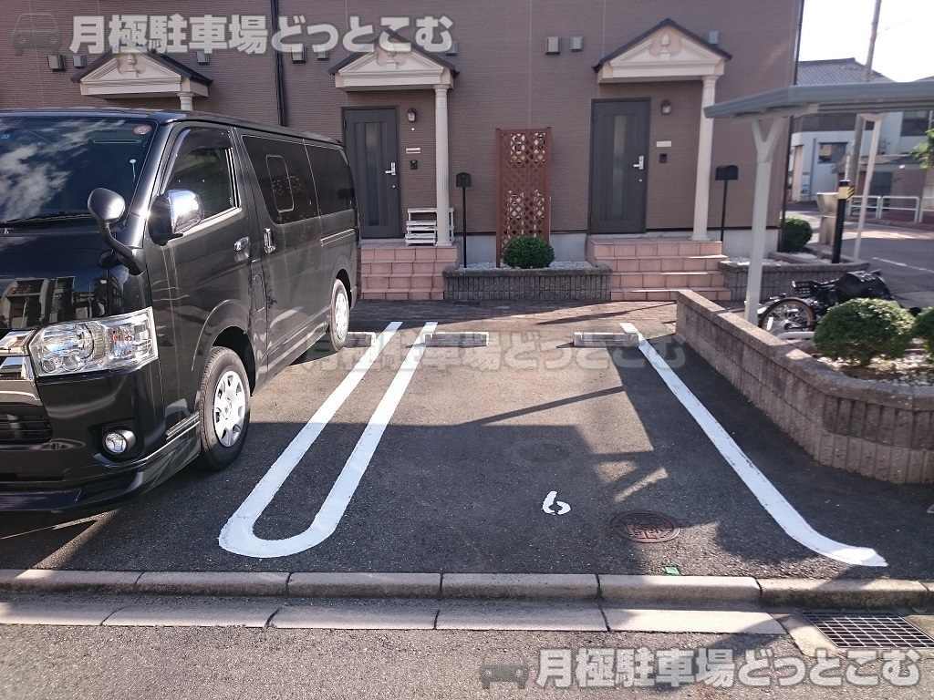 名古屋市南区源兵衛町3-24の月極駐車場2
