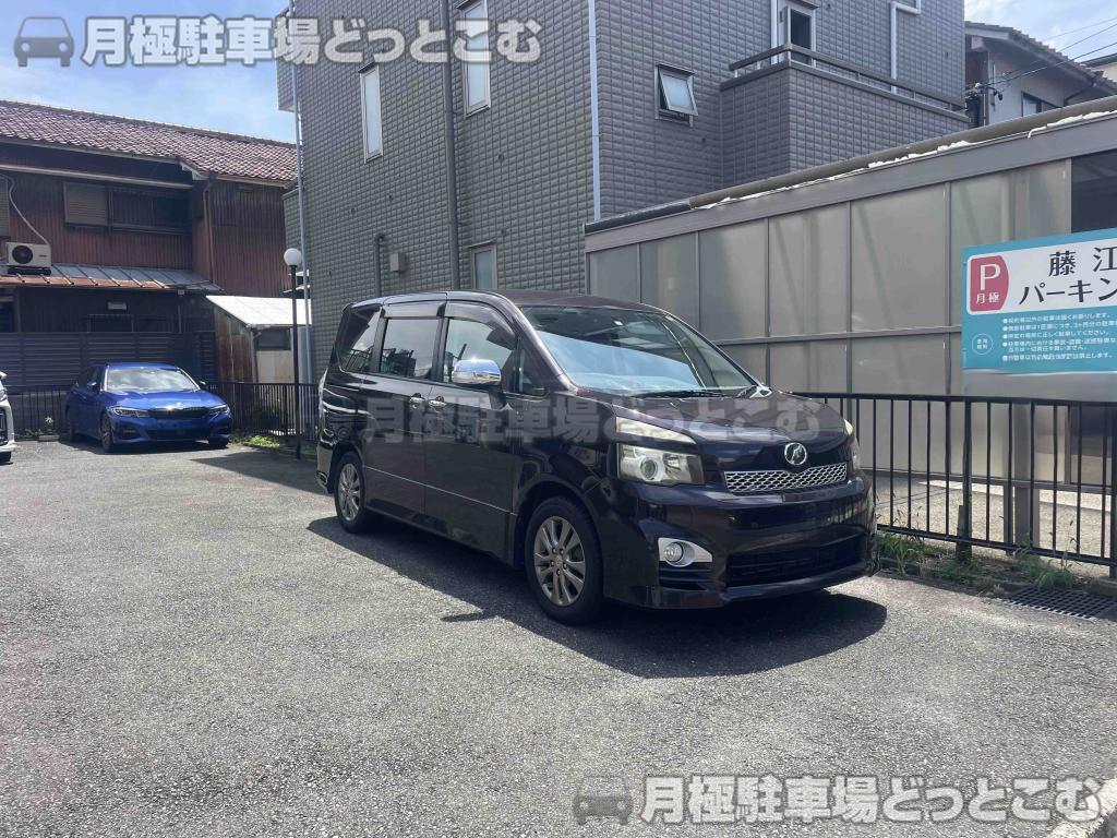 名古屋市中村区藤江町4丁目37の月極駐車場3