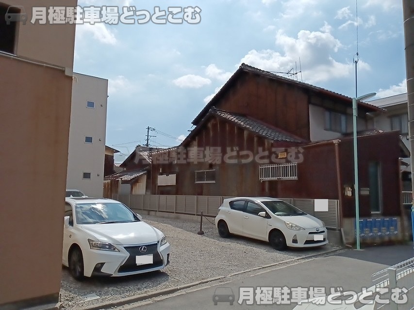 名古屋市千種区今池2丁目2304の月極駐車場6