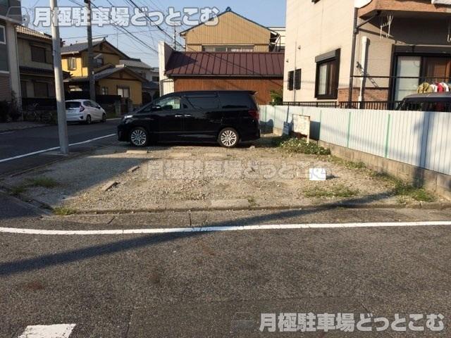 名古屋市中川区牛立町5-50の月極駐車場2