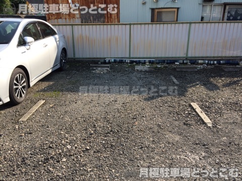 名古屋市中川区元中野町2丁目141の月極駐車場4