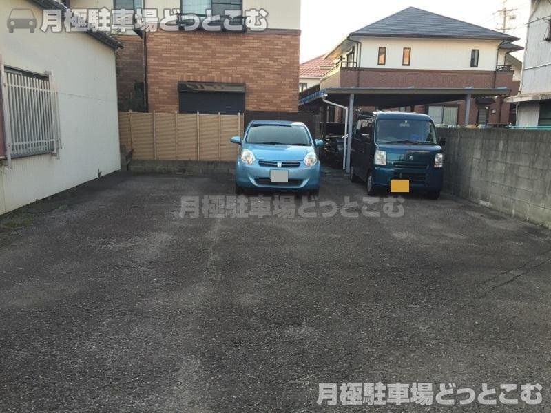 名古屋市中村区二ツ橋町2丁目10の月極駐車場2