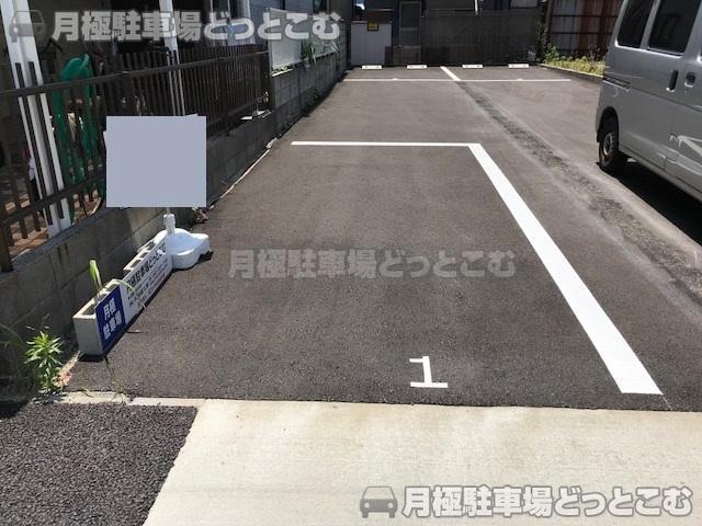 名古屋市熱田区四番2丁目11-22の月極駐車場3