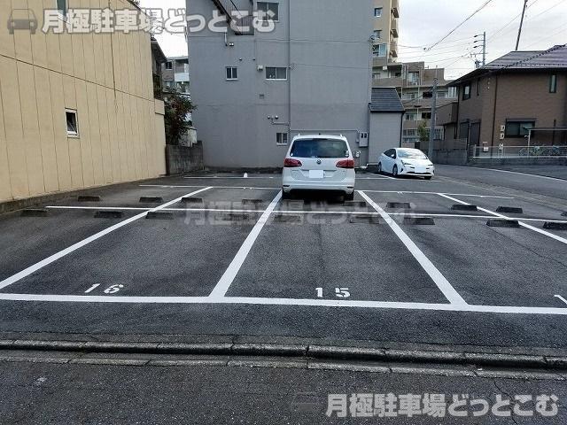 名古屋市北区清水1丁目1202の月極駐車場2