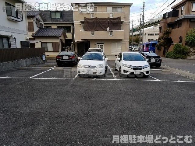 名古屋市北区清水1丁目1307の月極駐車場3