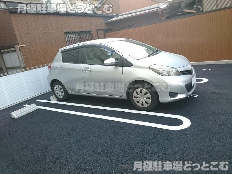 名古屋市瑞穂区下坂町4丁目15番1の月極駐車場3