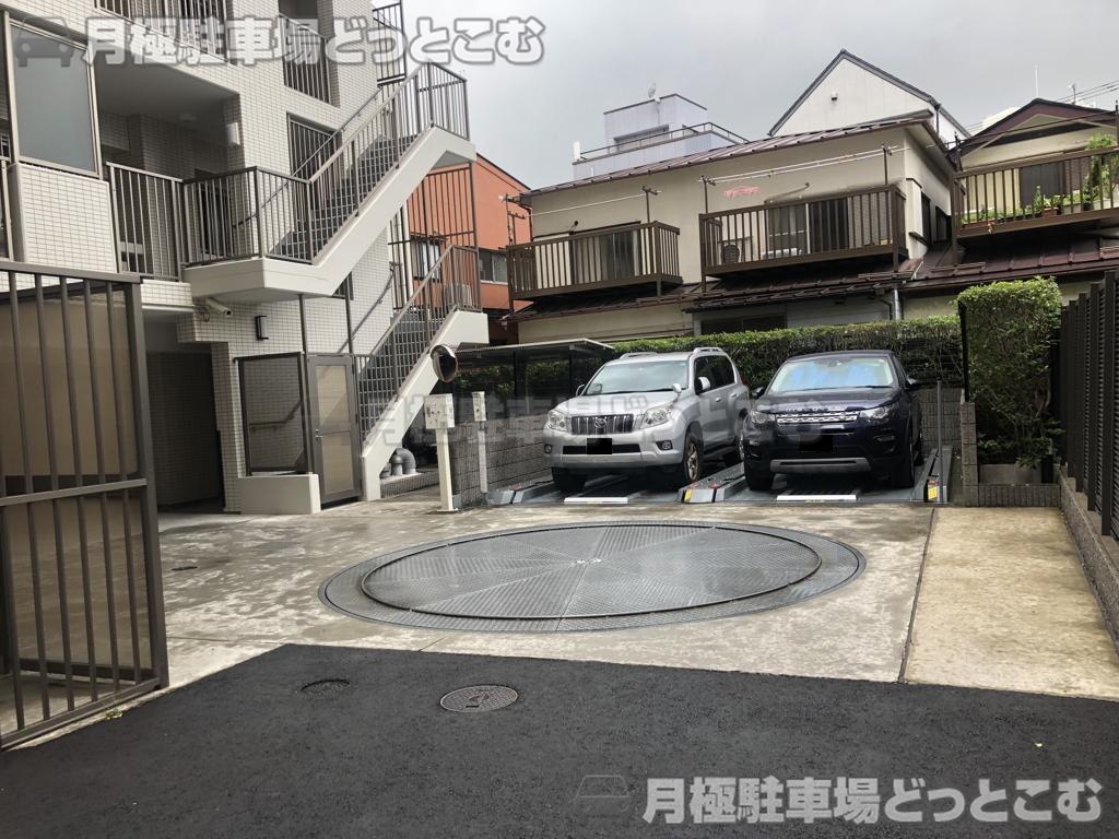 台東区根岸3-15-1の月極駐車場1