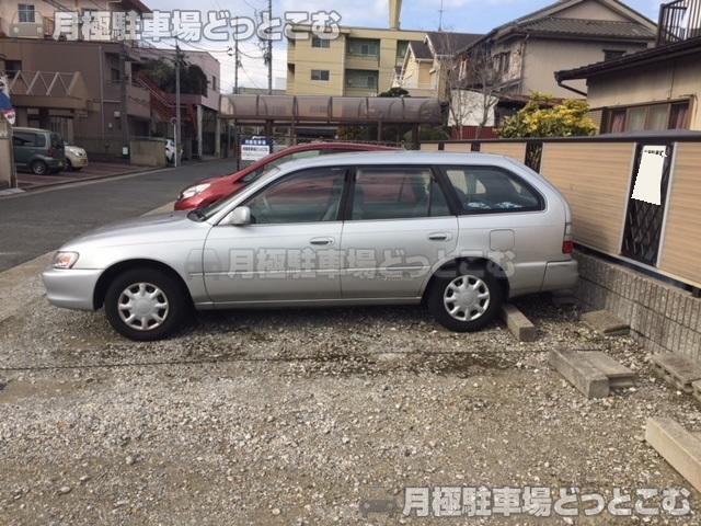 名古屋市緑区鳴海町上汐田174-1の月極駐車場3