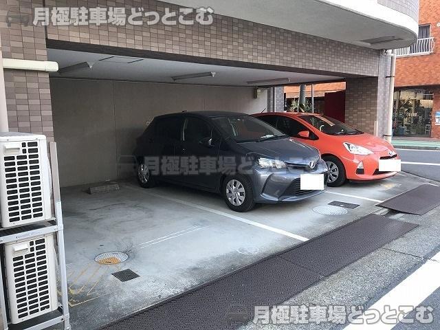 名古屋市中区伊勢山2丁目15－6の月極駐車場2