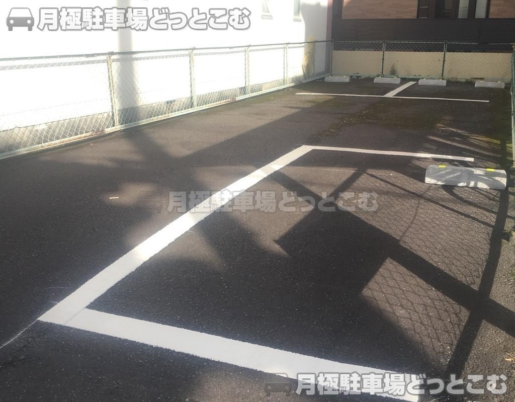 名古屋市西区菊井1丁目3005-2の月極駐車場3