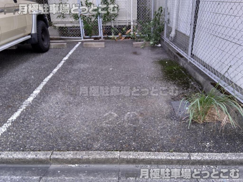 名古屋市西区那古野1丁目1001番1の月極駐車場10