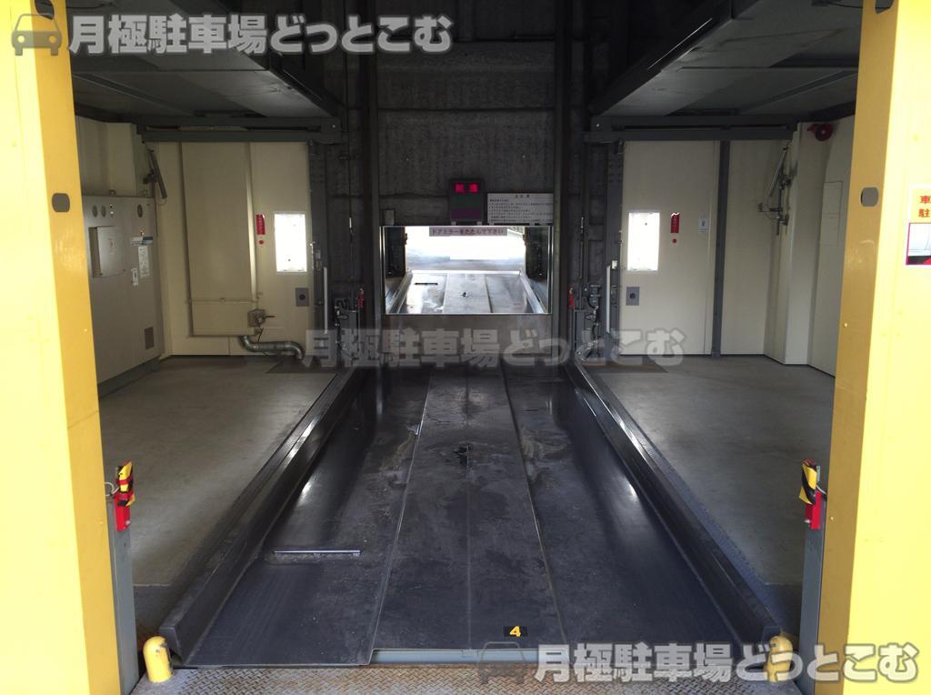 名古屋市東区東桜2-10-14の月極駐車場3