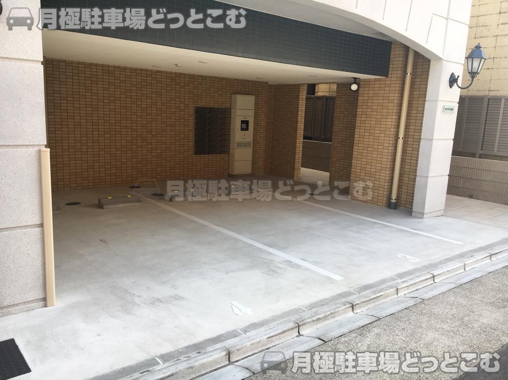 名古屋市中村区太閤1丁目2-12の月極駐車場1