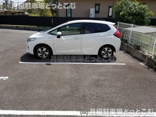 尾張旭市東大道町曽我廻間2275-2の月極駐車場3