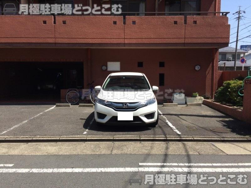 名古屋市中村区竹橋町2007-1の月極駐車場2