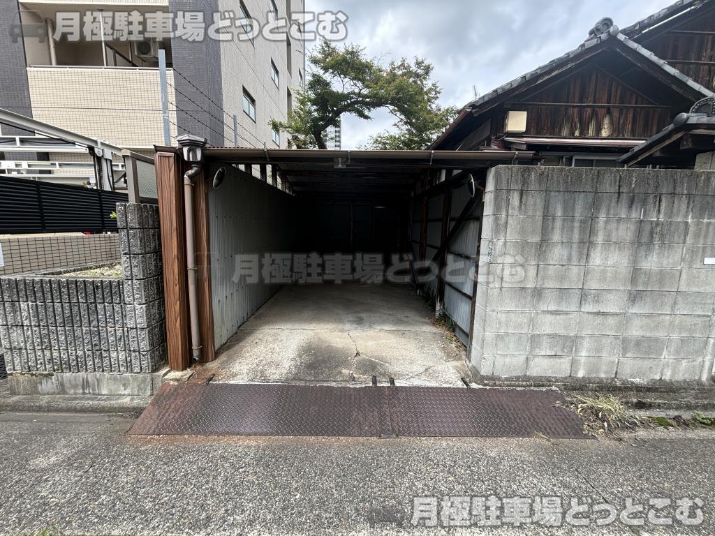 名古屋市東区葵1丁目1504の月極駐車場7