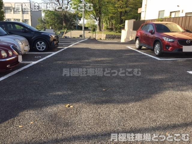 名古屋市名東区本郷1丁目263番1の月極駐車場2