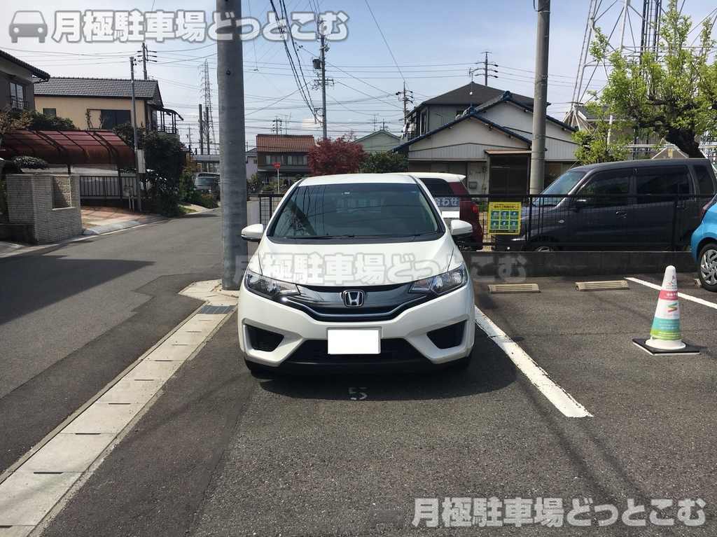 稲沢市国府宮1丁目6-29の月極駐車場2