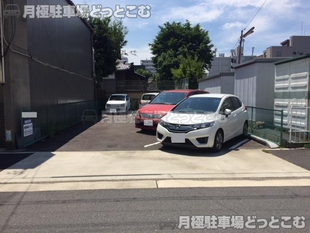 名古屋市中区橘1丁目1404の月極駐車場3