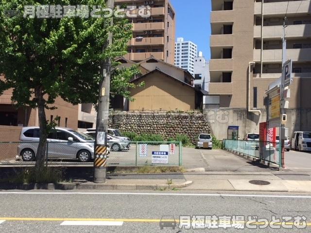 名古屋市中区正木4丁目221-2の月極駐車場1