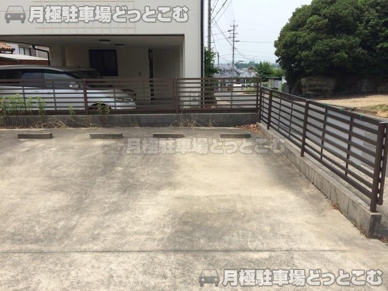名古屋市緑区鳴海町上ノ山38-5の月極駐車場3