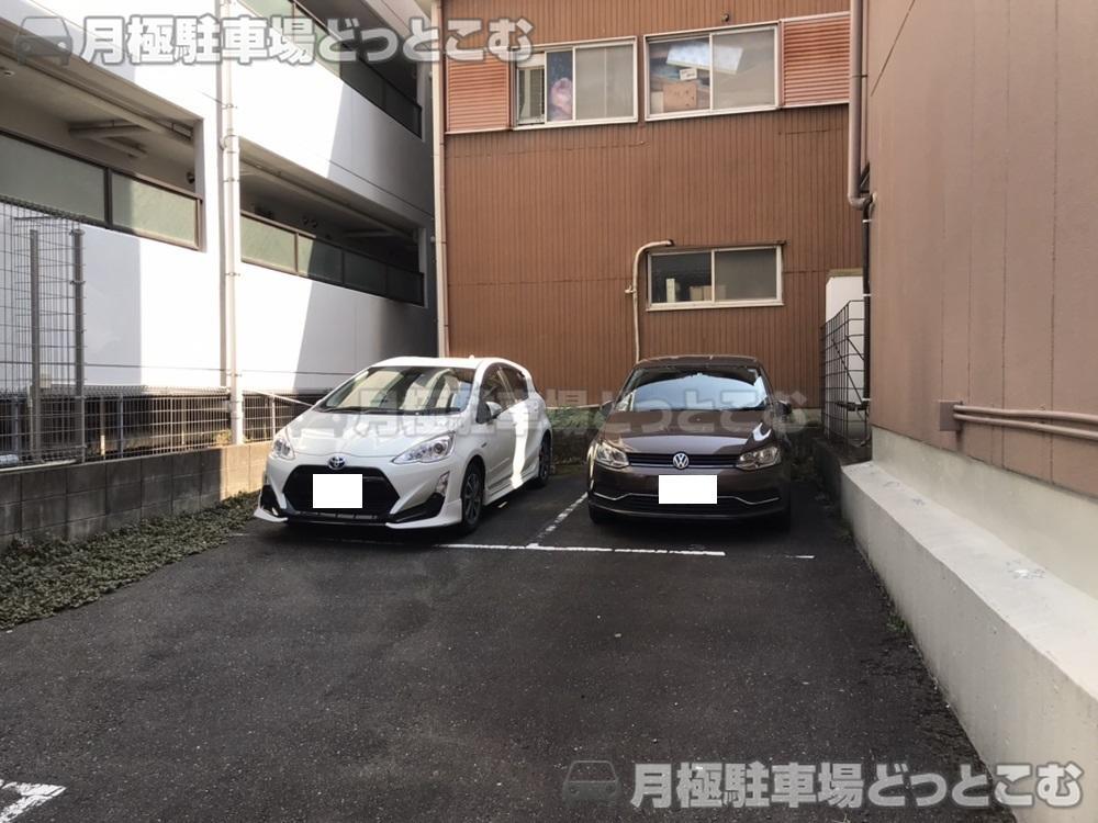 名古屋市昭和区御器所3-1010-2の月極駐車場2