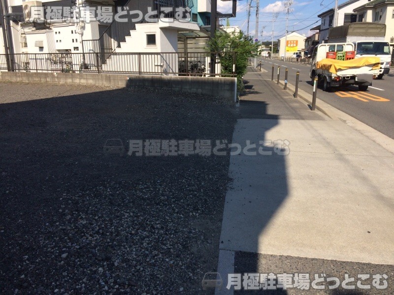 名古屋市中川区野田1丁目361の月極駐車場8