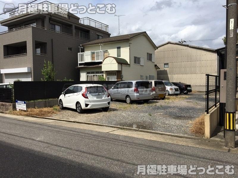 名古屋市西区枇杷島5丁目908番の月極駐車場3