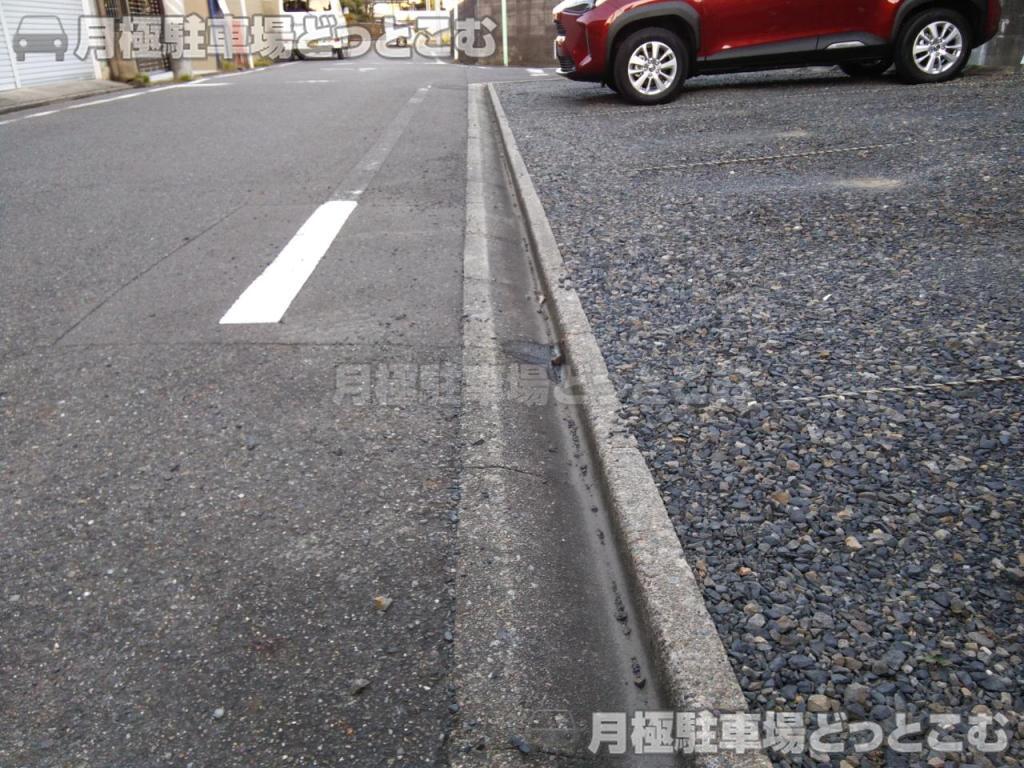 名古屋市西区稲生町6丁目20の月極駐車場4