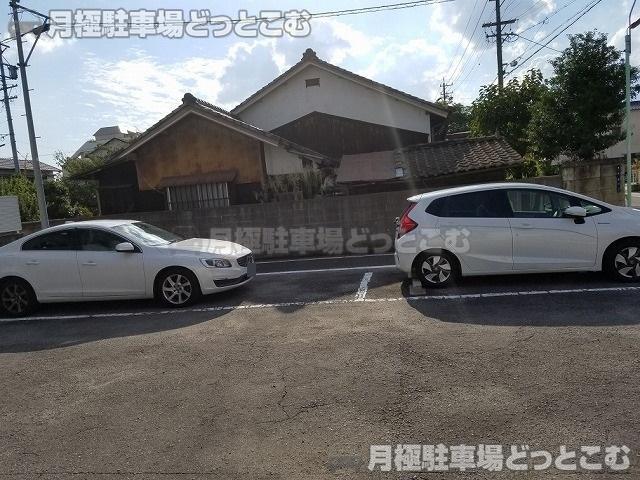 名古屋市守山区西新1711番の月極駐車場3