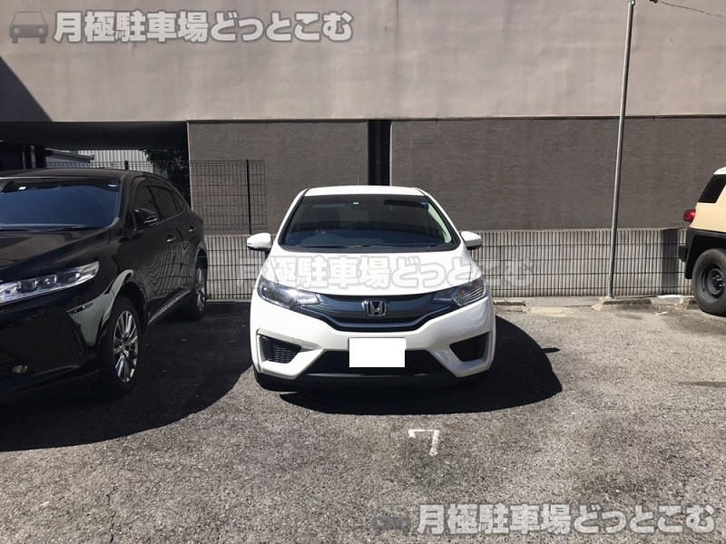 名古屋市中区松原3丁目905の月極駐車場4