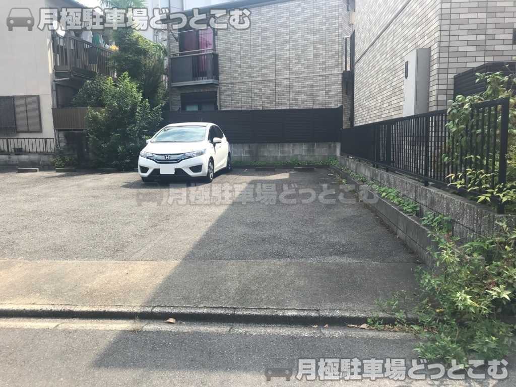 名古屋市熱田区森後町508-2の月極駐車場2