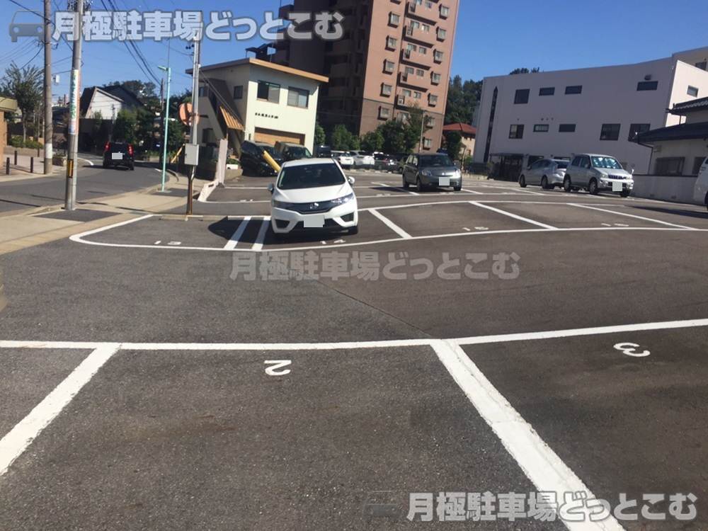 名古屋市千種区汁谷町5,6-1,6-2,7-1,7-5の月極駐車場3