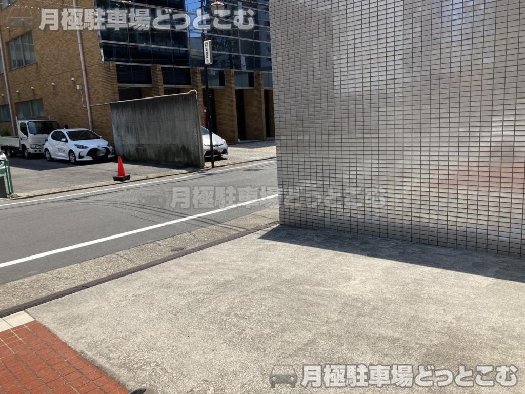 名古屋市中区丸の内1丁目6-14の月極駐車場6