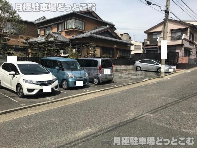 名古屋市千種区春岡2丁目1307番の月極駐車場1