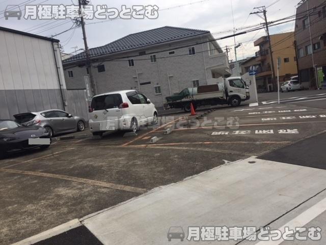 名古屋市中川区月島町214の月極駐車場2