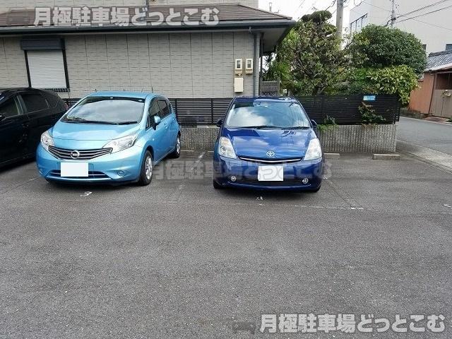 名古屋市昭和区折戸町2丁目27-6の月極駐車場2