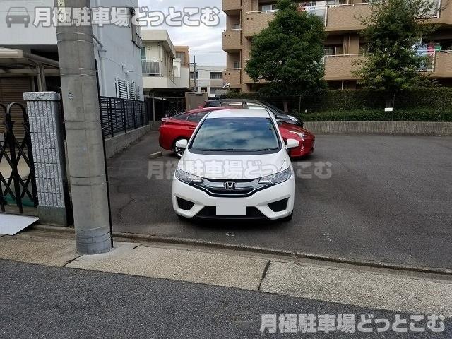 名古屋市昭和区折戸町2丁目27-6の月極駐車場3