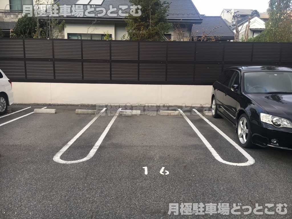 名古屋市東区飯田町16-3,17の月極駐車場2