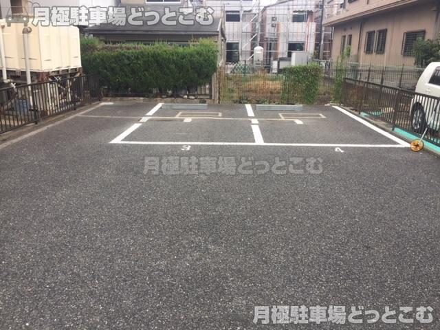 名古屋市中村区鳥居西通2丁目19の月極駐車場3