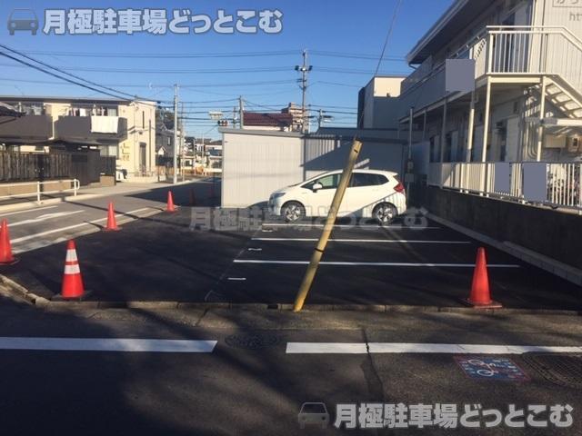 名古屋市西区大金町5丁目51の月極駐車場2