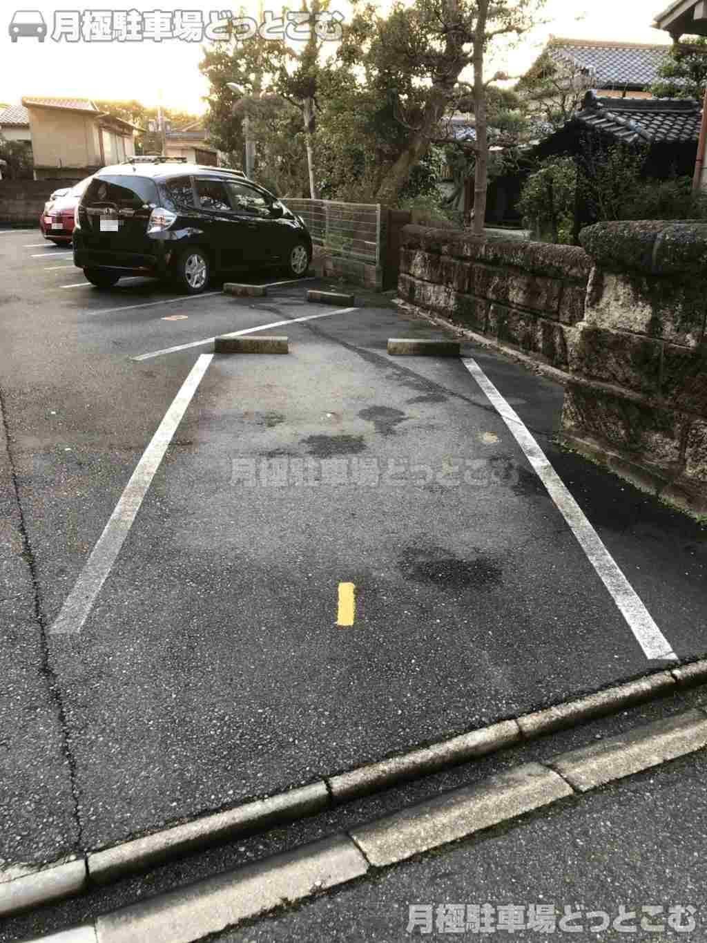 名古屋市熱田区旗屋2丁目2706の月極駐車場2