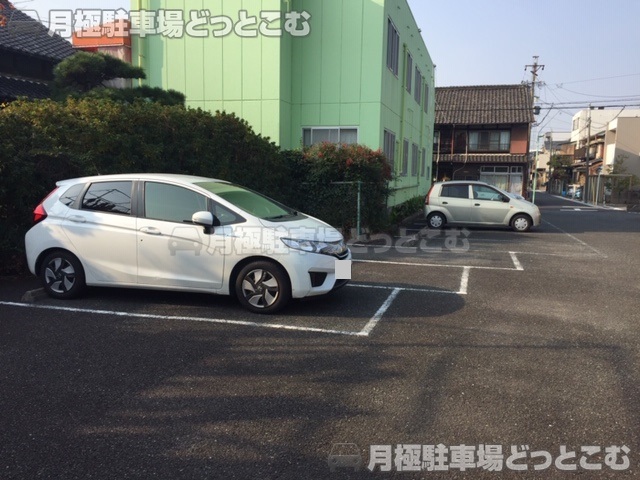 名古屋市中村区深川町1-5-1、下米野町3-12の月極駐車場4