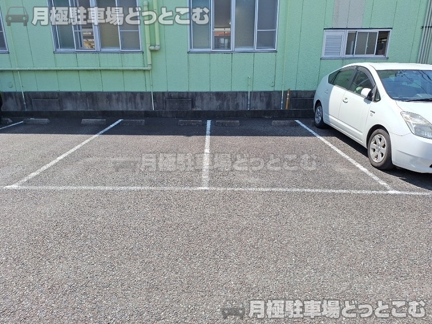 名古屋市中村区深川町1-5-1、下米野町3-12の月極駐車場7