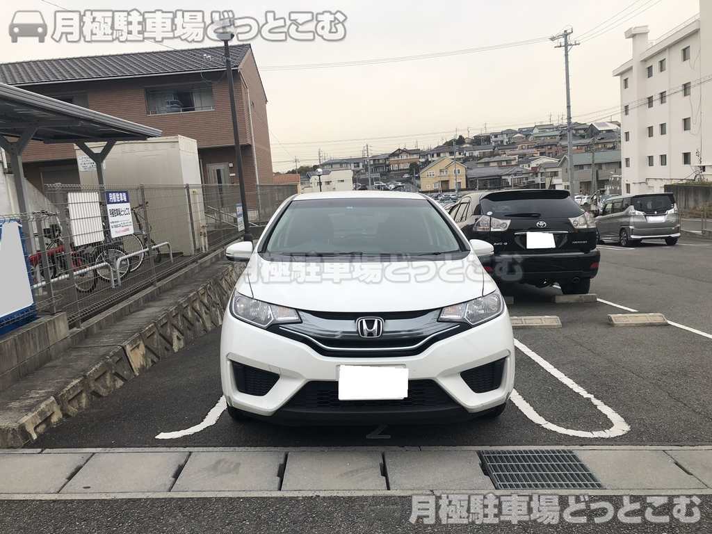 大府市共和町4-183の月極駐車場2