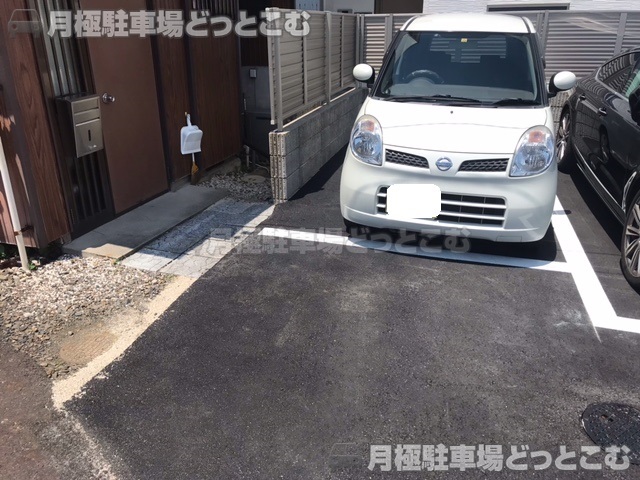 名古屋市中村区上米野町5丁目38番の月極駐車場3