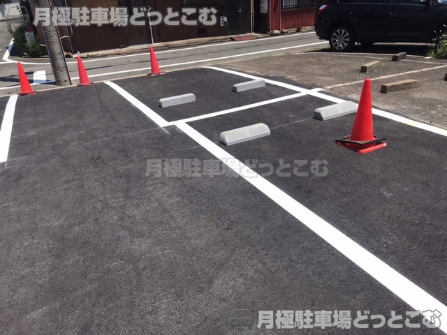 名古屋市中村区上米野町5丁目38番の月極駐車場4