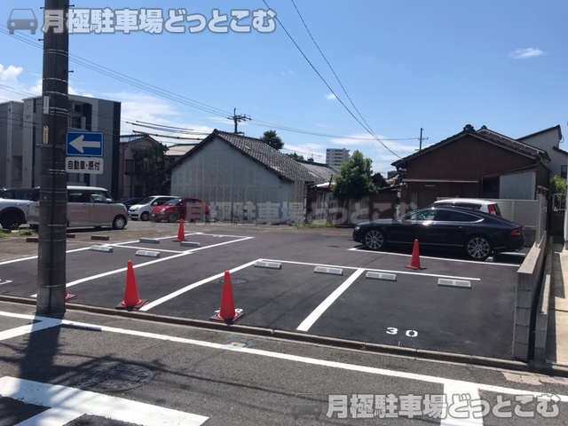 名古屋市中村区上米野町5丁目38番の月極駐車場6